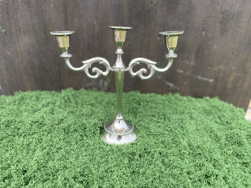 Three armed taper - 2,