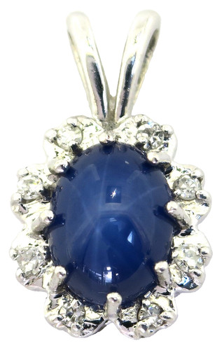 Diamonds pendant 14kt - pendant,