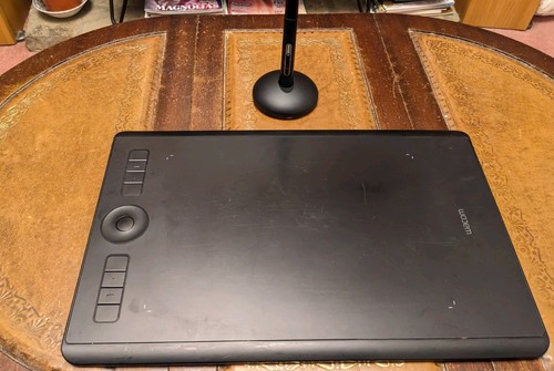 Wacom pth 660 pen tablet - wacom, pth-660/pen