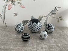 5 vintage decorative black & whiteceramic orbs/carpet balls