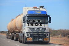 Truck photo Volvo FH16 tanker