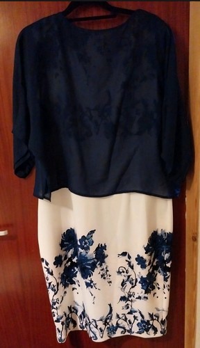 Stunning blue and white dress - blue,