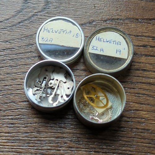 Helvetia 32a military pocket - helvetia,