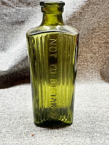 Antique green glass - antique, be