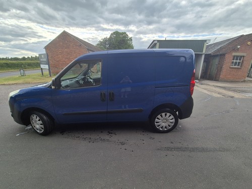 Vauxhall combo van 5 - combo, seats