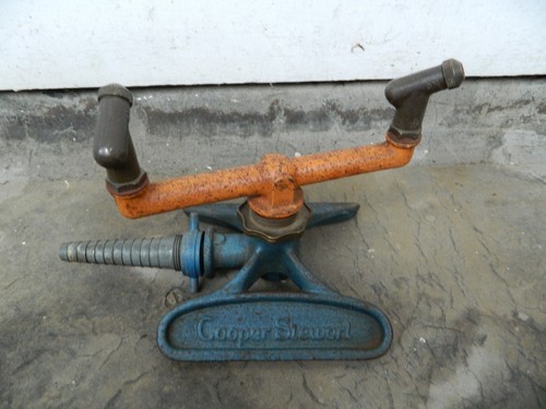 Vintage cast iron cooper - cast,