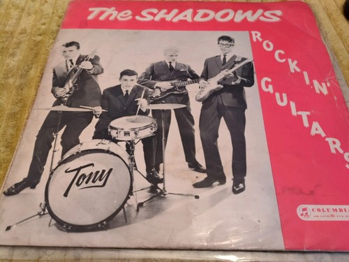 The shadows rockin guitars - the,