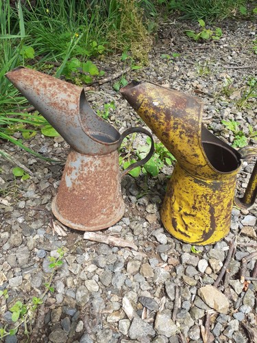 Two vintage shell tractor - two,