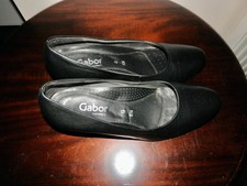 Ladies Gabor    court shoes