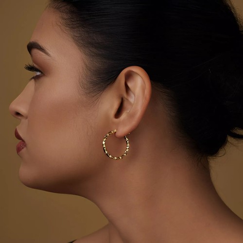 9ct yellow gold - yellow, twisted