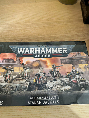 Citadel miniatures warhammer - citadel,