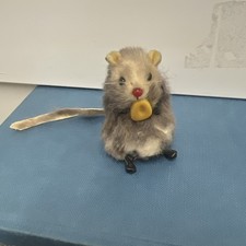 Vintage RUSS Miniature Mouse w Fur and Corn Kernel, Original Made in Korea 2"