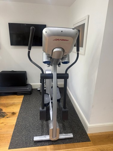 Life fitness elliptical - fitness,