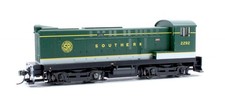BOWSER 'HO' GAUGE 691-4923 SOUTHERN GREEN BALDWIN S12 '2292' DIESEL LOCOMOTIVE