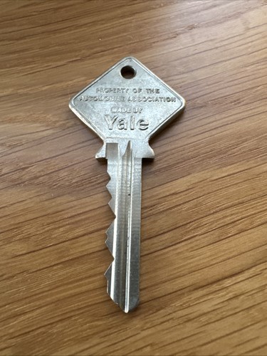 Members emergency key - aa,