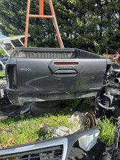 DAMAGED TOYOTA HILUX REAR BODY