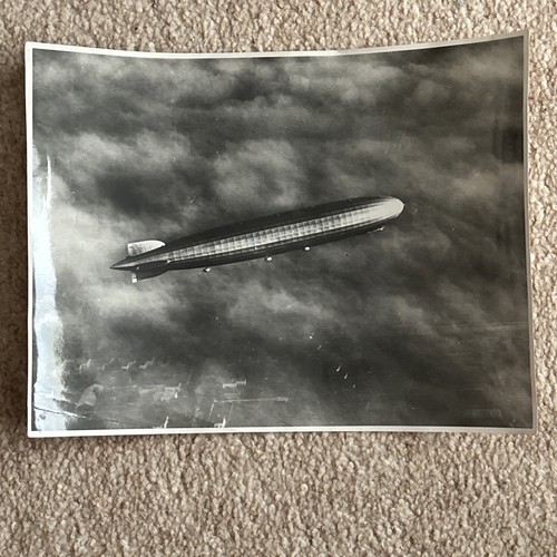 Aerofilms photo airship - of,