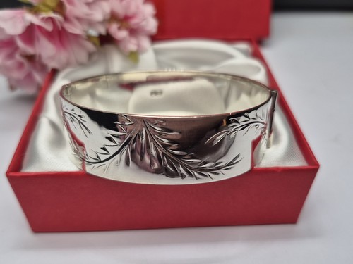 Bangle vintage hallmarked - -,