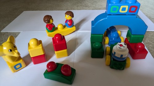 Super rare vintage lego primo - rare,