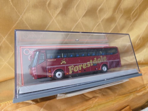 Corgi bova futura coach - corgi,