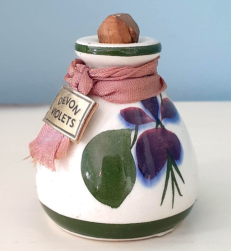 Vintage torquay pottery - vintage, devon