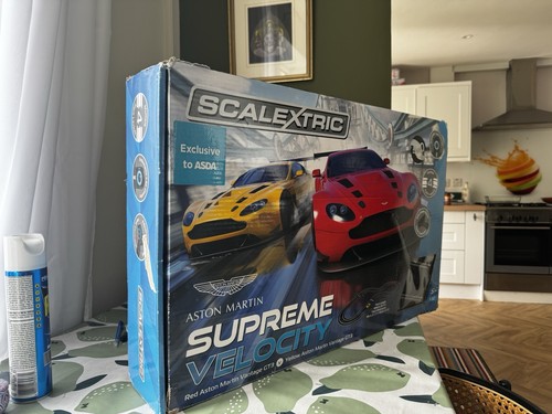 Scalextric aston martin - aston,