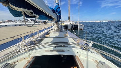 Sailing yacht halmatic long - sailing,