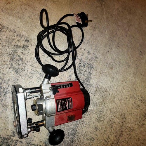 Champion 230v plunge router - 230v,
