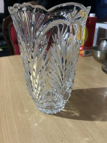 Large crystal vase x - vase, 10"