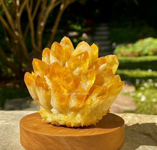 Golden citrine quartz - quartz, rare