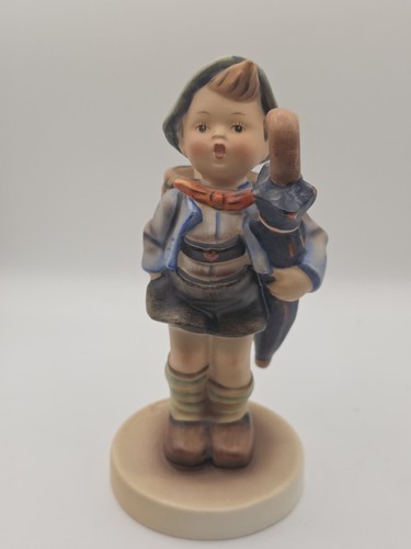 Vintage goebel hummel 198 home - goebel,