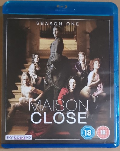 Maison close season - maison, 1