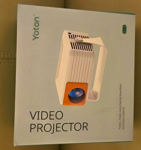 Yoton video projector - y3,