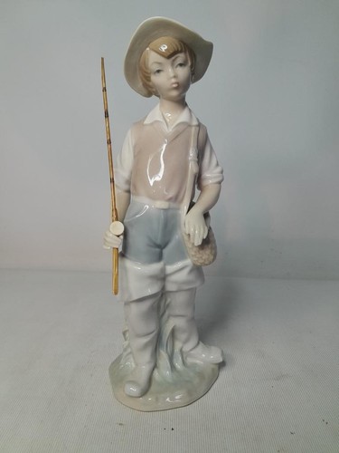 Lladro going fishing figurine - fishing,