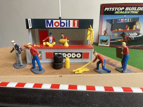 Scalextric pit stop building - scalextric,