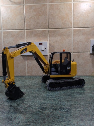 Bruder toys 02456 caterpillar - bruder,