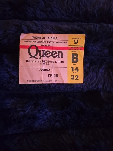Queen ticket wembley arena - wembley,