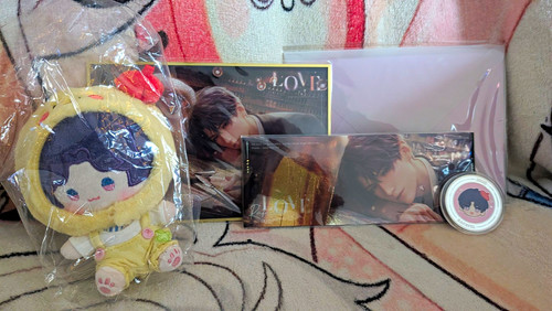 Love and deepspace - love,