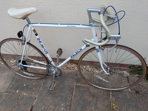 Raleigh milk race road bike - milk,