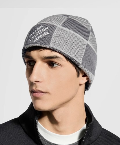Grey louis vuitton beanie - vuitton,