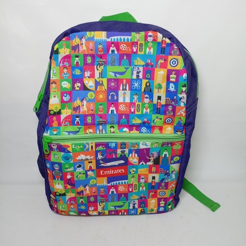 Emirates backpack fold - fold, away