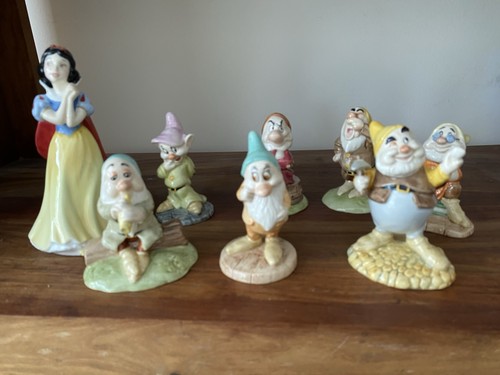 Royal doulton snow white and - white, 7