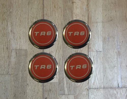 Triumph tr6 wheel - triumph, badge