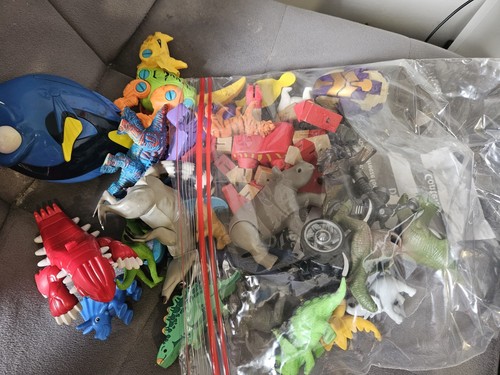 Bundle small toys animals - bundle, of