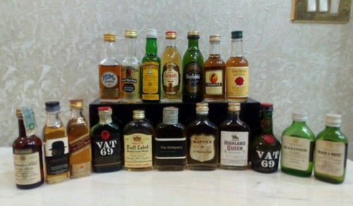 Canadian club red - canadian,