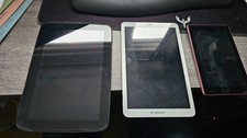 Job lot of 3 Tablets for