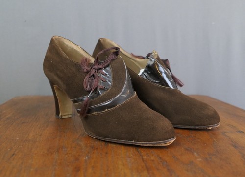 Vintage art deco - deco, brown
