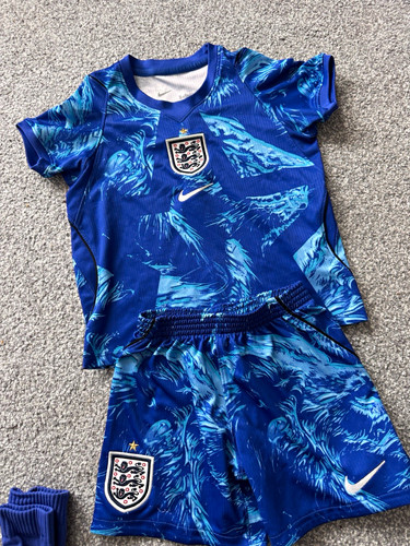 England goalkeeper kids