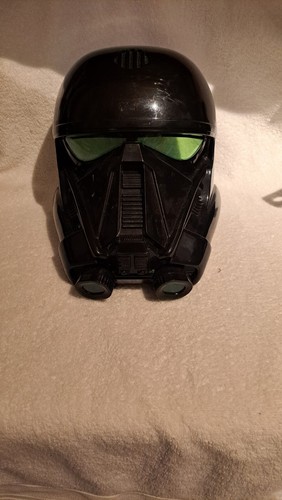 Star wars stormtrooper - star, helmet