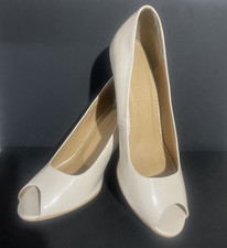 Red Level Patent Leather Peep